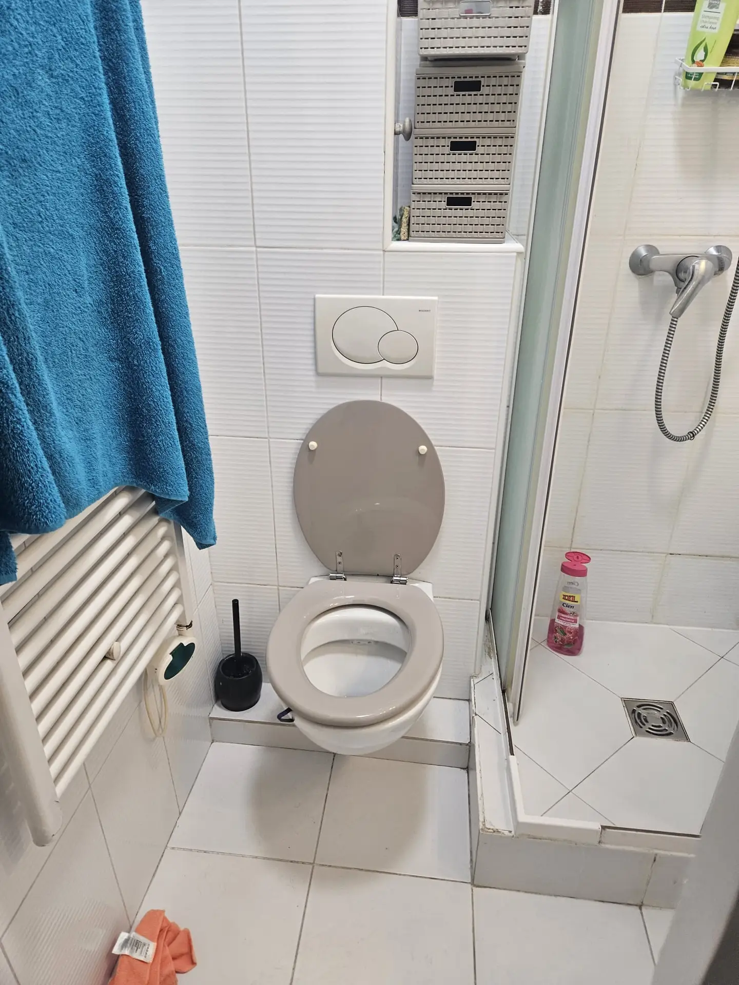 remplacé par WC suspendu